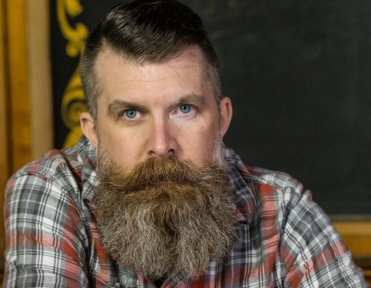 How to Grow a Long Beard That Never Gets Scraggly